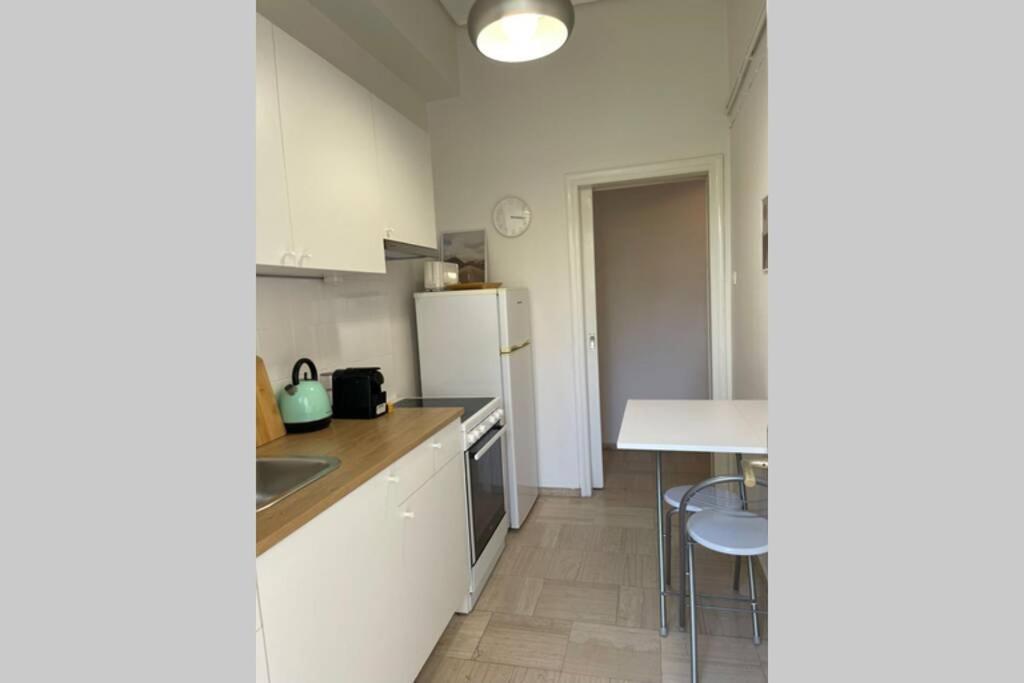 Studio Stay Apartment カラマタ エクステリア 写真