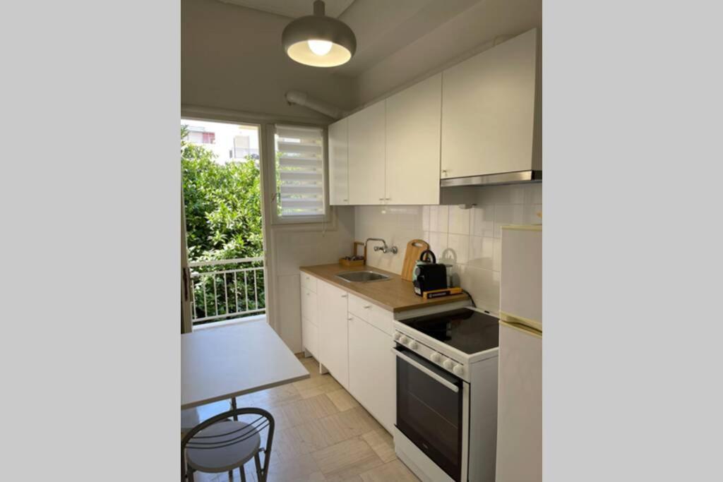 Studio Stay Apartment カラマタ エクステリア 写真